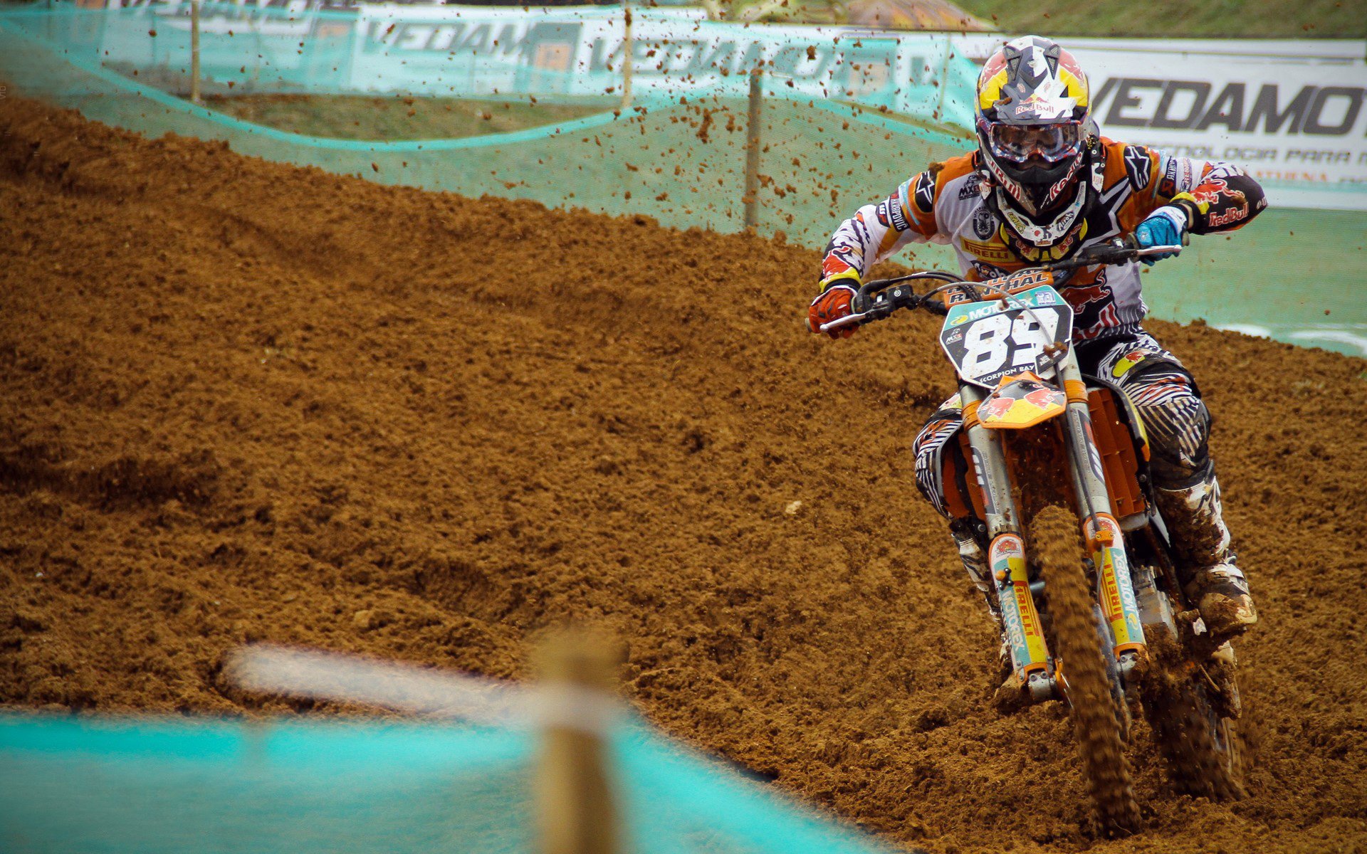 世界滑雪度假区成赛事外联欢地带，世界滑雪大赛